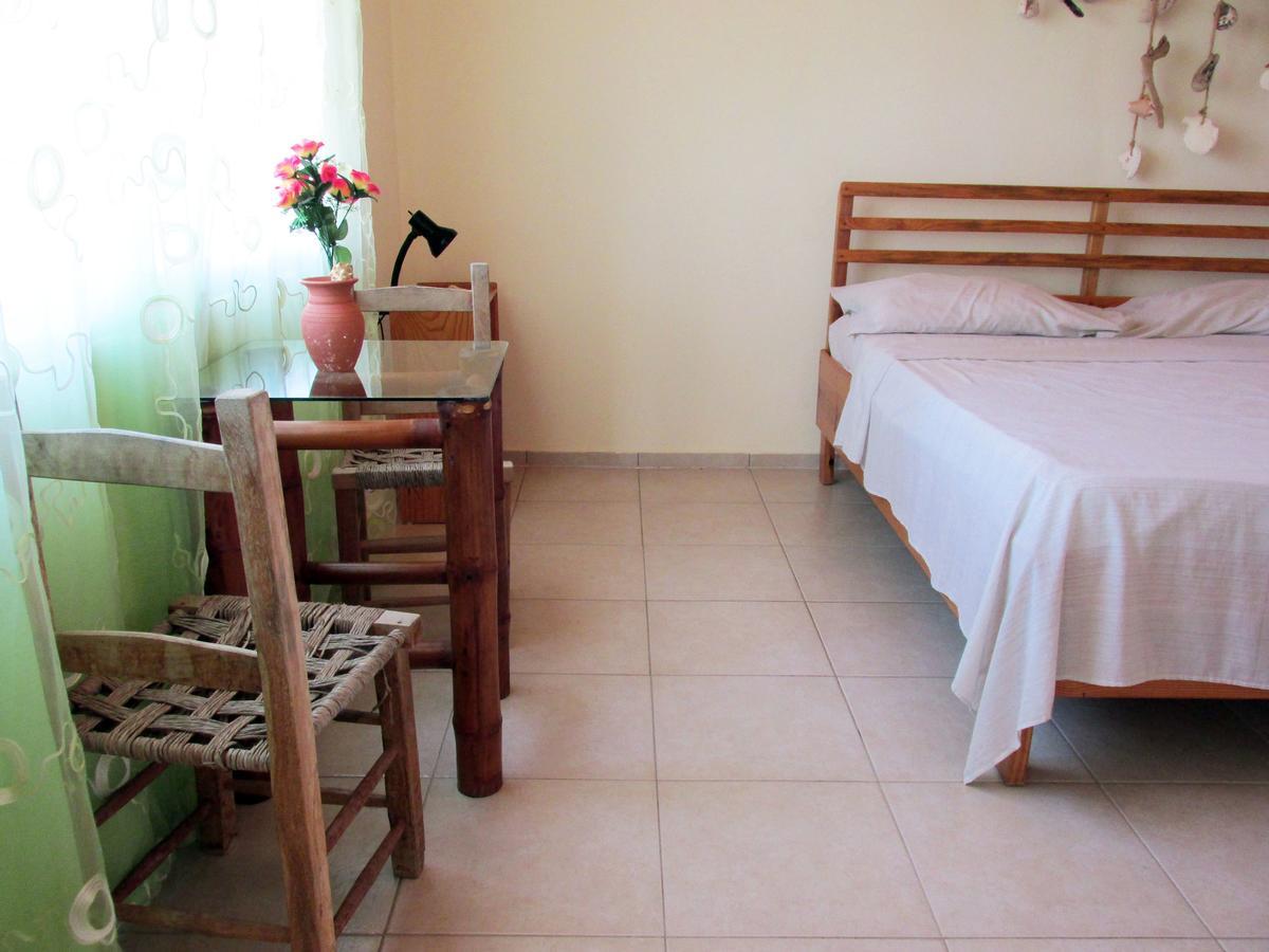 Hotel Corales Punta Rusia à Punta Rucia Extérieur photo