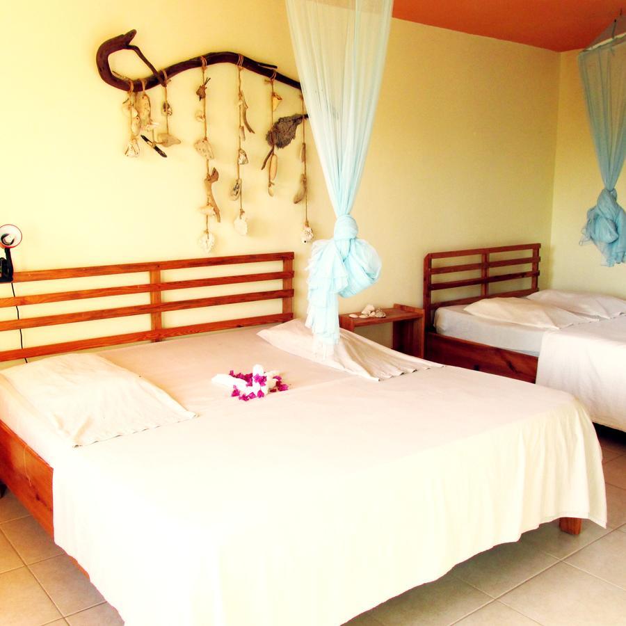 Hotel Corales Punta Rusia à Punta Rucia Extérieur photo